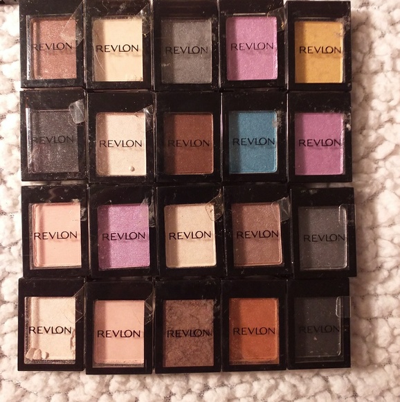 20 pcs. Revlon Colorstay Eyeshadow - Picture 8 of 8